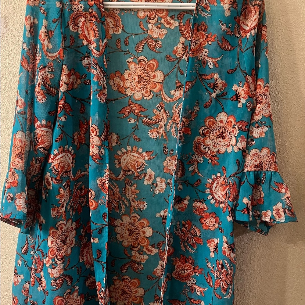 Small turquoise floral kimono